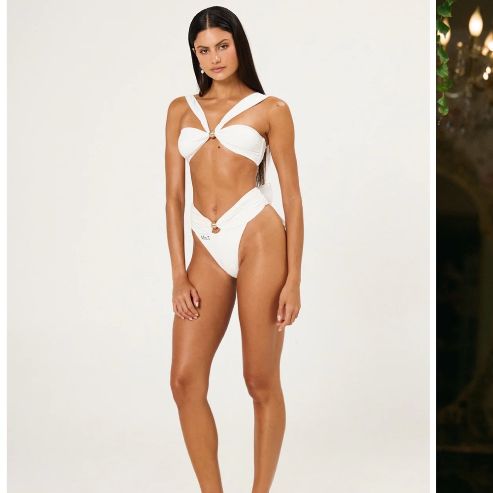 Elegant White Bikini Set